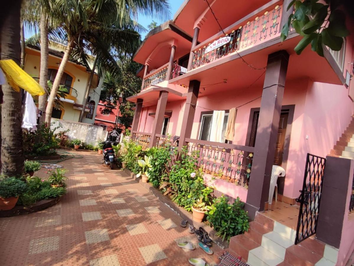 Camrose Guest house *